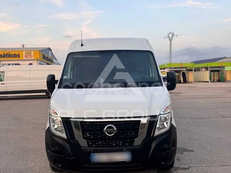 2021 Nissan NV 400