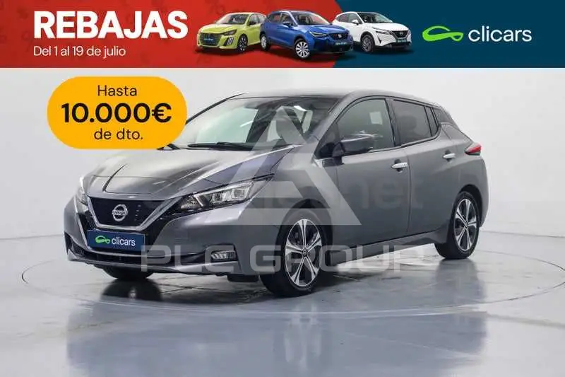 2021 Nissan LEAF
