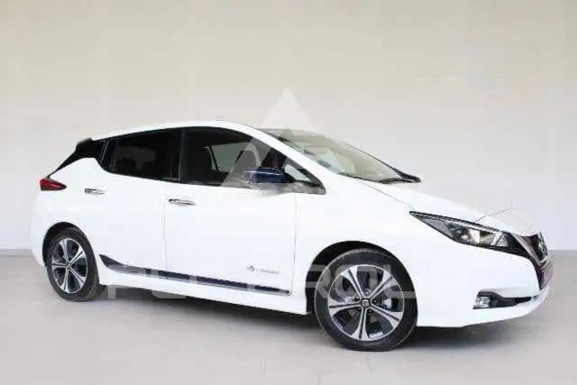 2021 Nissan LEAF