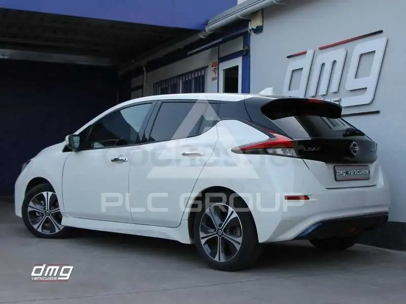 2021 Nissan LEAF