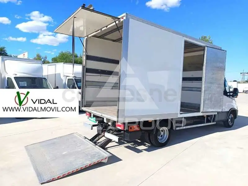 2021 Iveco 