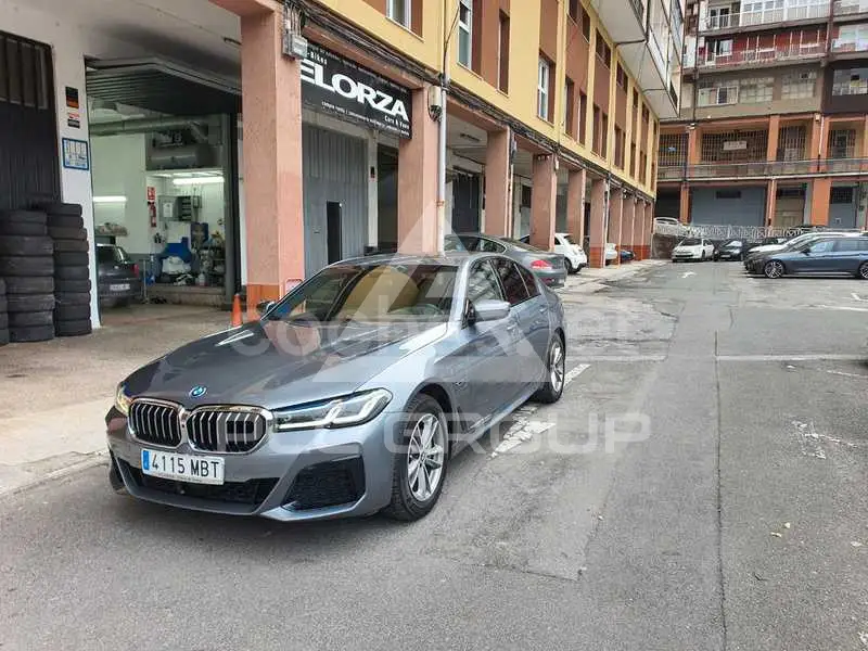 2021 BMW 5 series