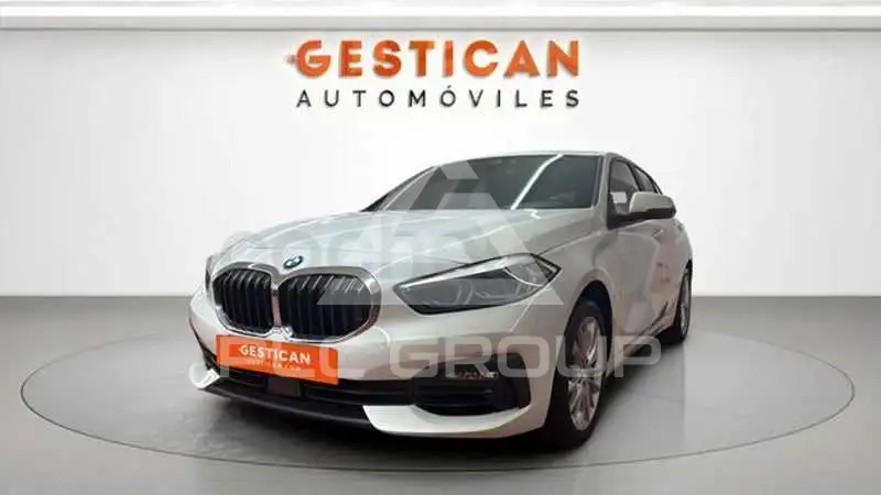 2021 BMW 1 series