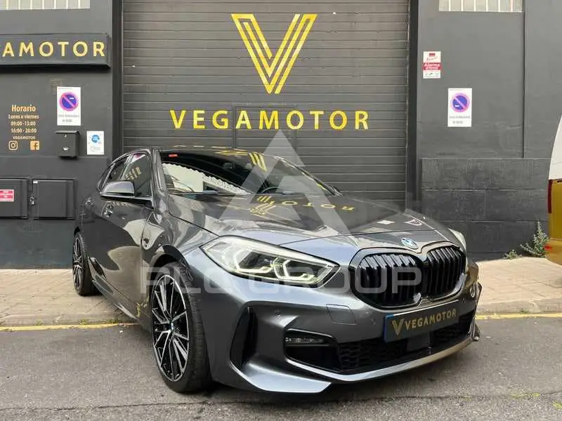 2021 BMW 1 series