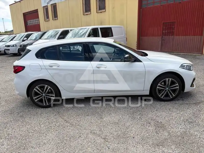 2021 BMW 1 series