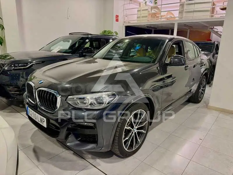 2021 BMW X4