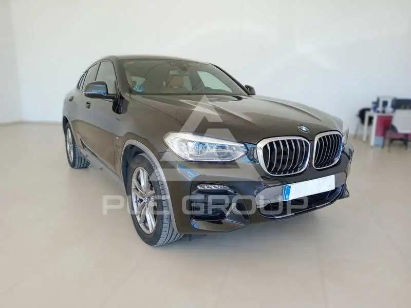 2021 BMW X4