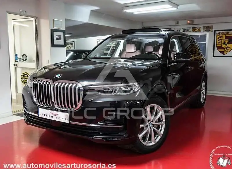 2021 BMW X7