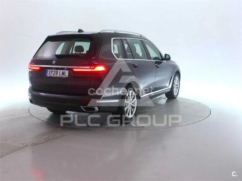 2021 BMW X7