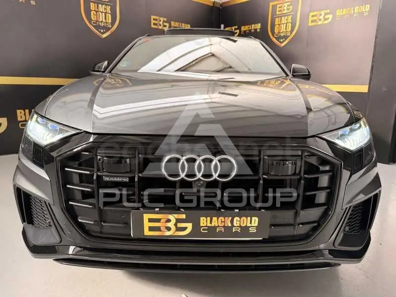 2021 Audi Q8