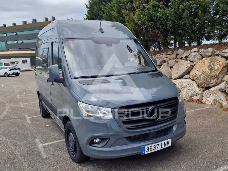 2021 Mercedes Benz Sprinter