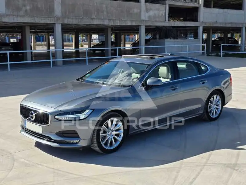 2021 Volvo S90