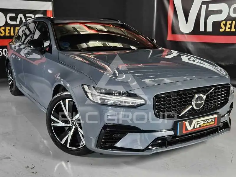 2021 Volvo V90