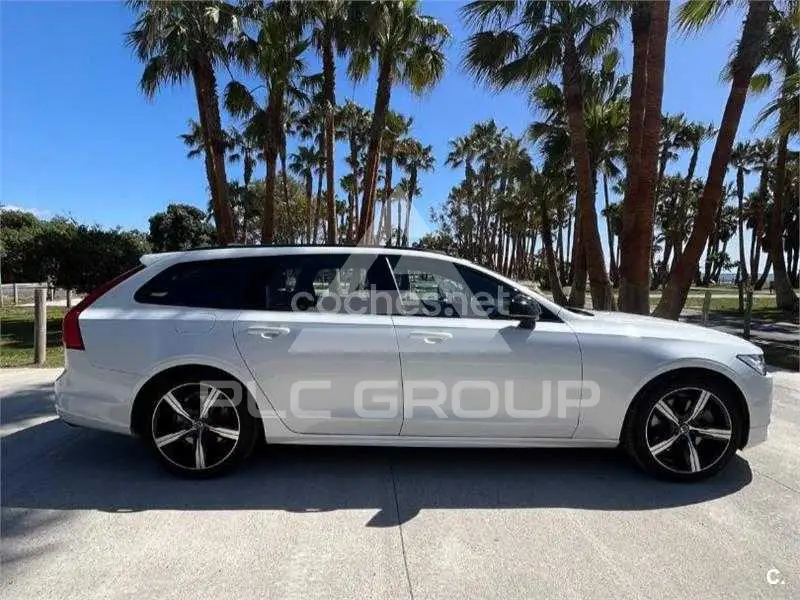 2021 Volvo V90