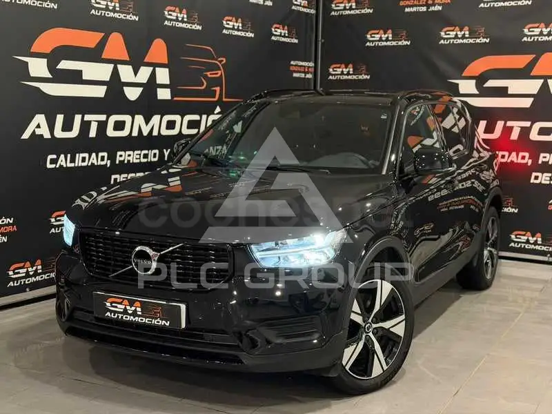2021 Volvo XC40
