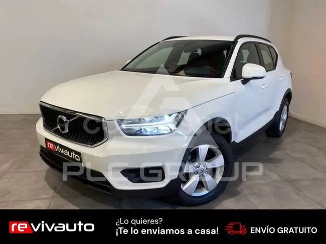 2021 Volvo XC40