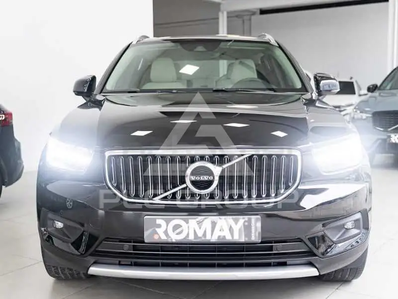 2021 Volvo XC40