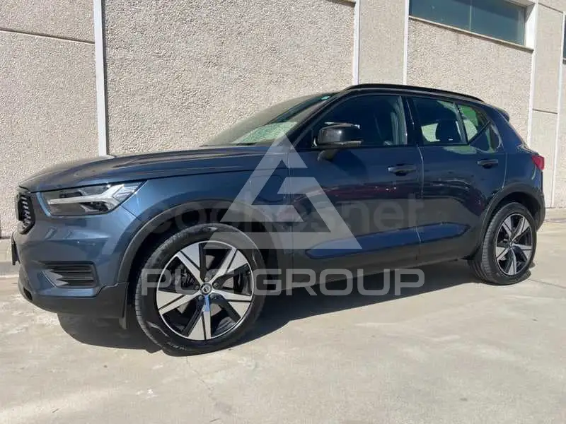 2021 Volvo XC40