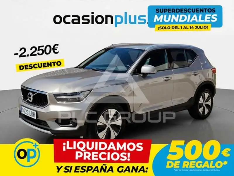2021 Volvo XC40