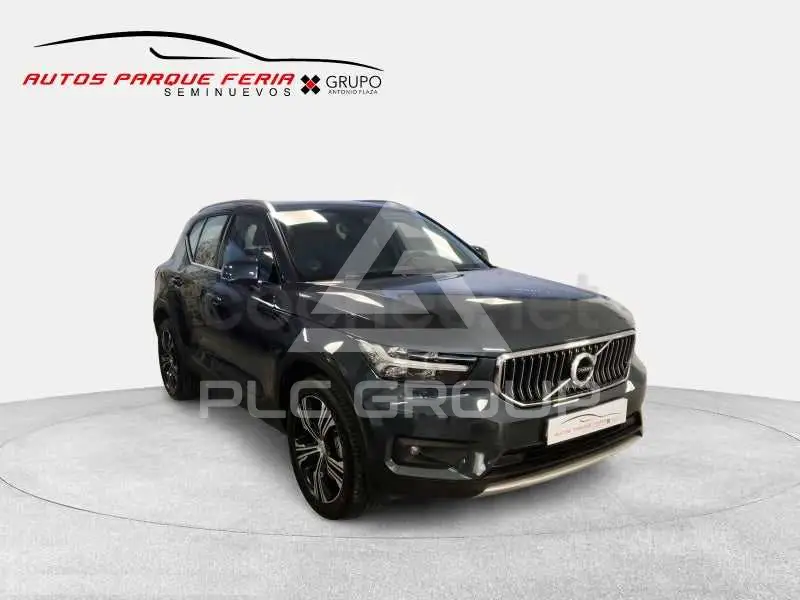 2021 Volvo XC40