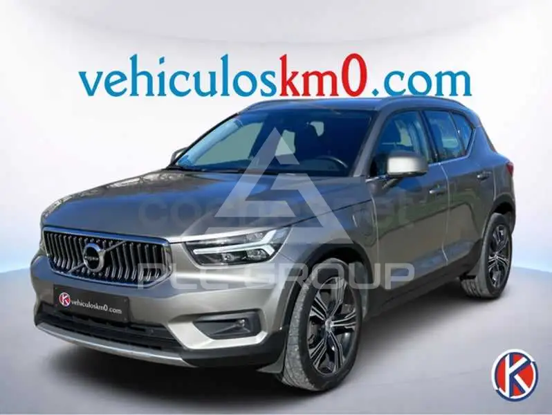 2021 Volvo XC40