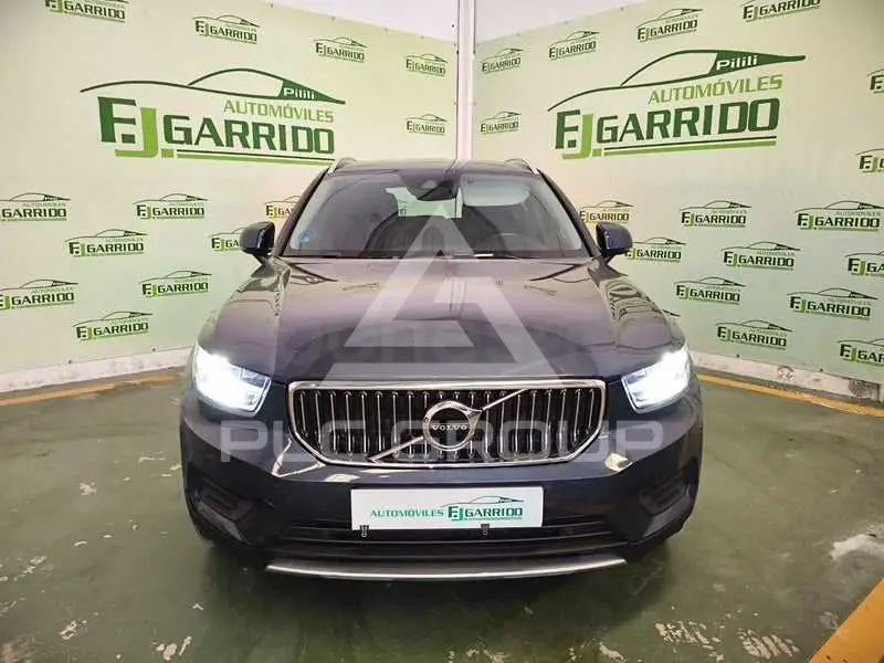 2021 Volvo XC40