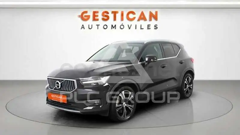 2021 Volvo XC40