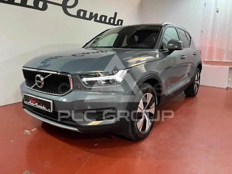 2021 Volvo XC40