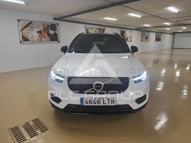 2021 Volvo XC40
