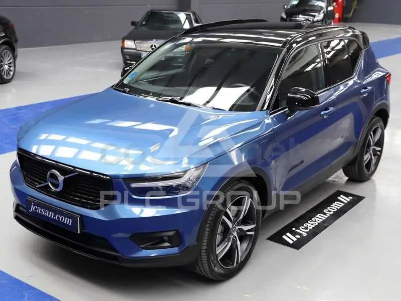 2021 Volvo XC40