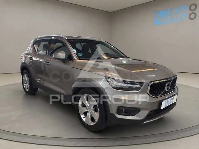 2021 Volvo XC40