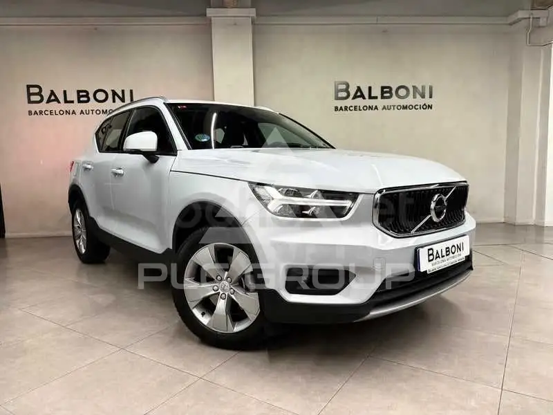 2021 Volvo XC40