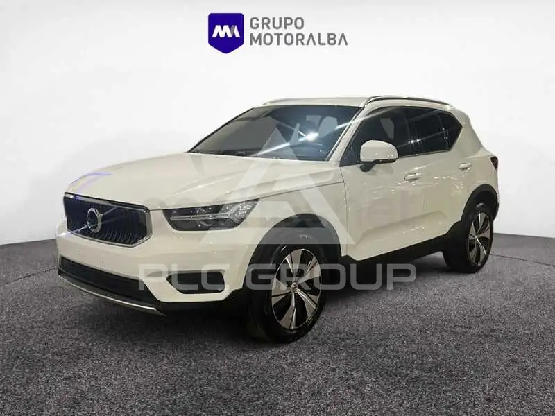2021 Volvo XC40