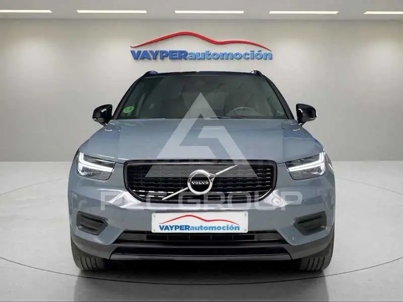 2021 Volvo XC40
