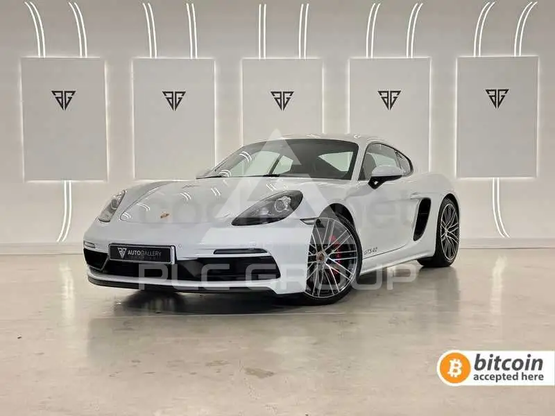 2021 Porsche 718