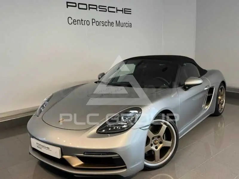 2021 Porsche 718
