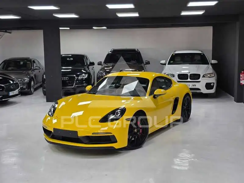 2021 Porsche 718