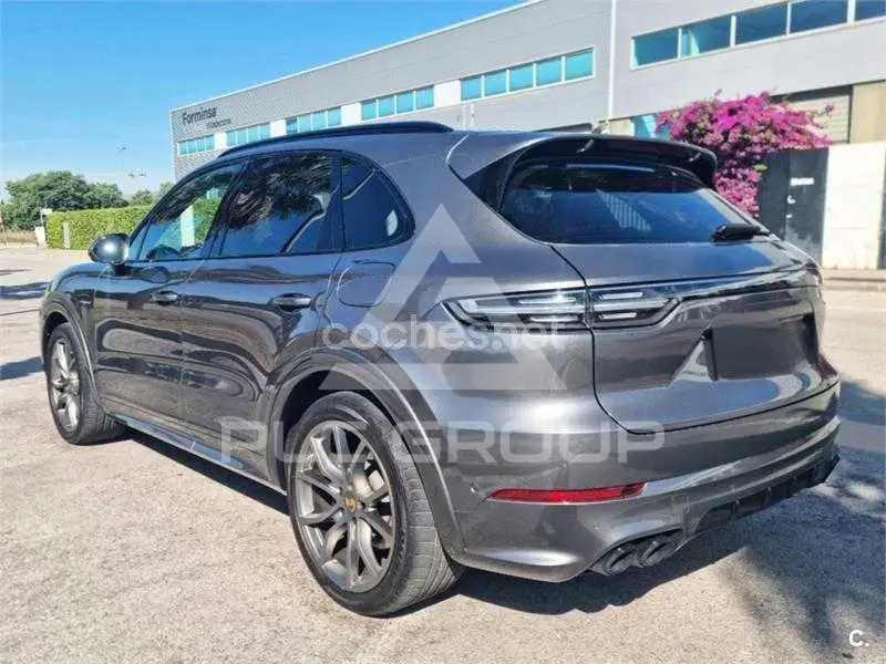 2021 Porsche Cayenne
