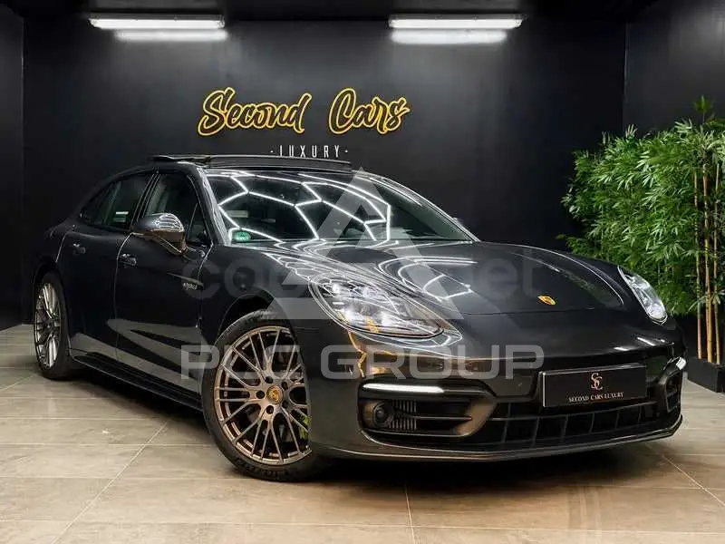 2021 Porsche Panamera