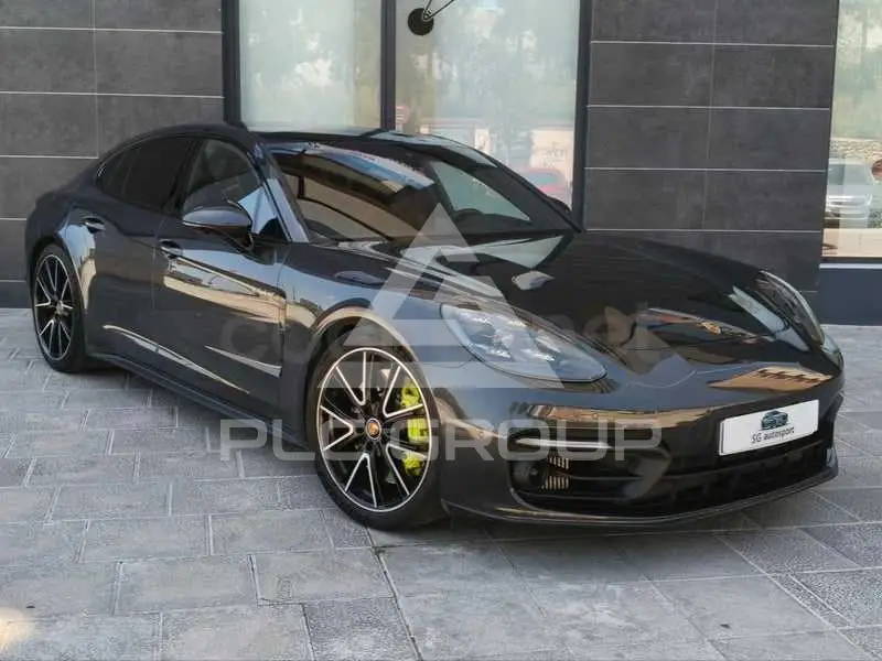 2021 Porsche Panamera