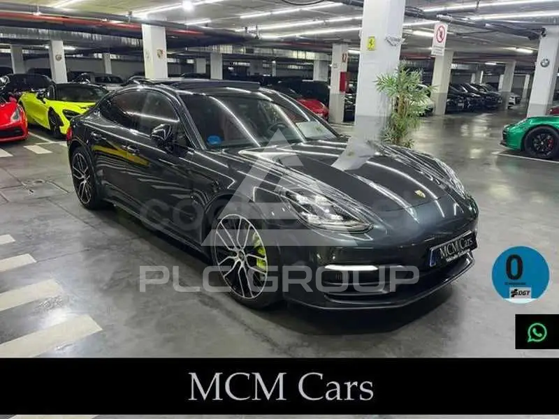 2021 Porsche Panamera