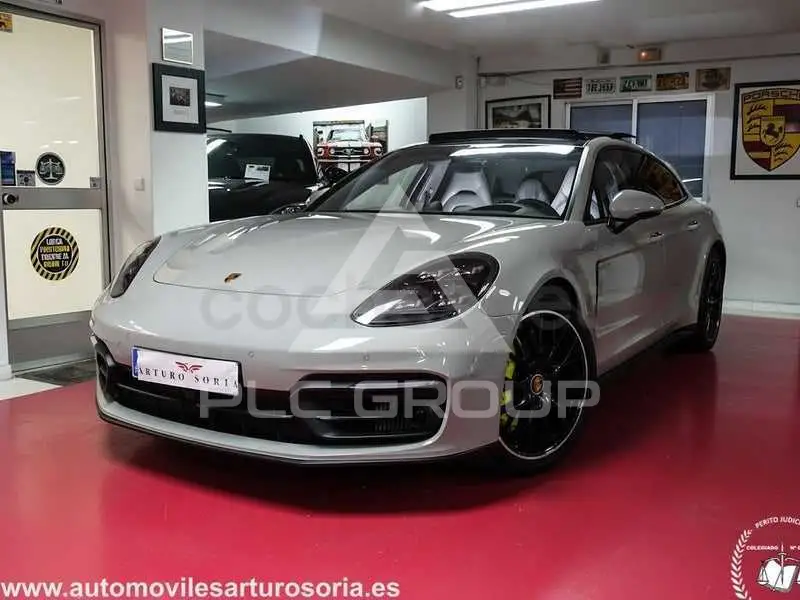 2021 Porsche Panamera