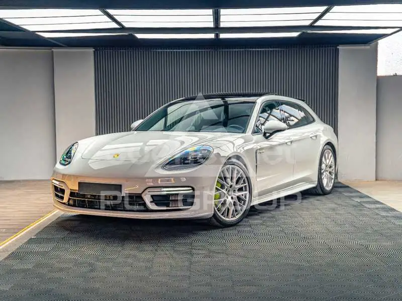 2021 Porsche Panamera