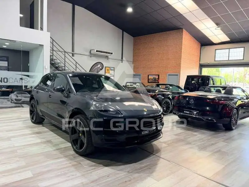 2021 Porsche MACAN