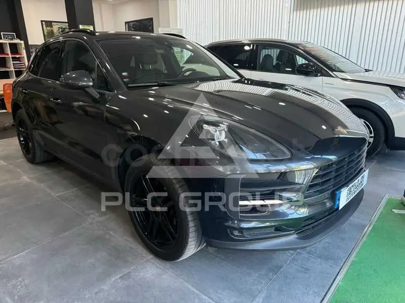 2021 Porsche MACAN