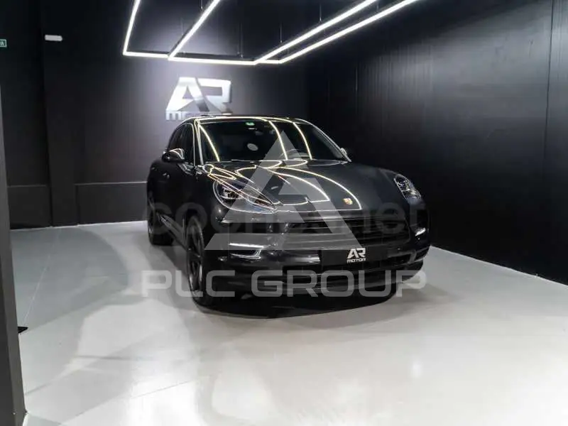 2021 Porsche MACAN