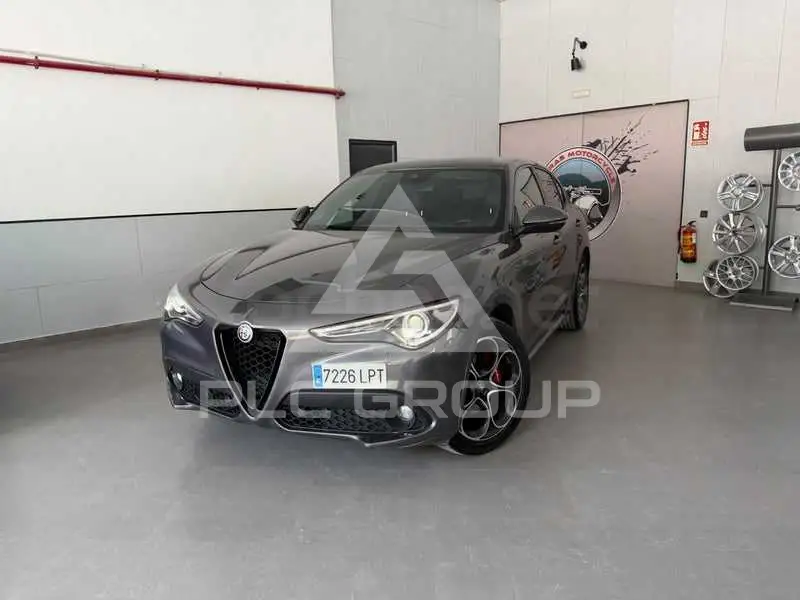 2021 Alfa Romeo Stelvio