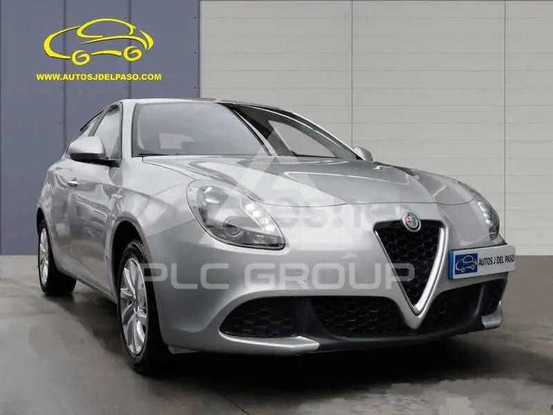 2021 Alfa Romeo Giulia