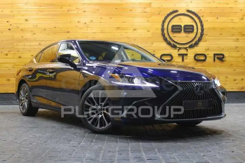 2021 Lexus ES