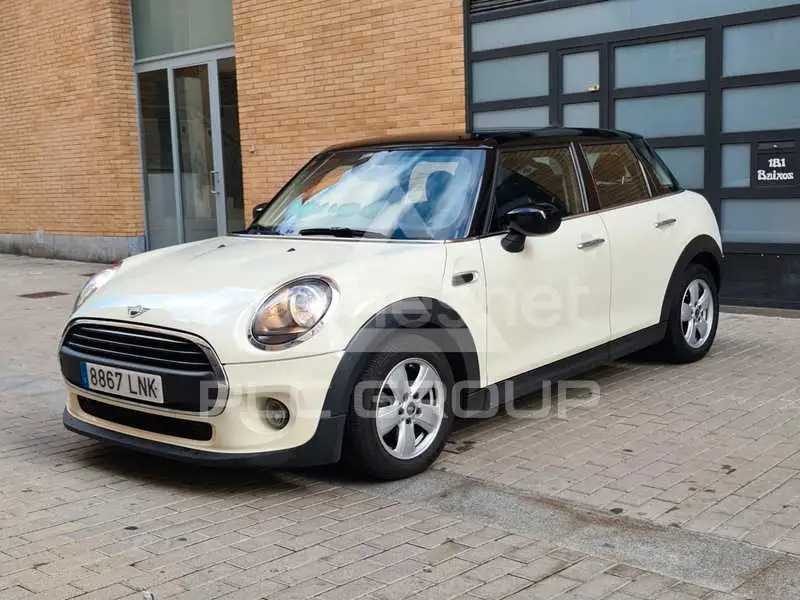 2021 Mini COOPER